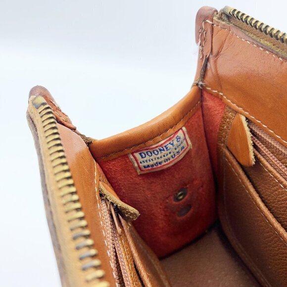 VINTAGE DOONEY & BOURKE RED BROWN PEBBLED LEATHER CROSSBODY PURSE! - Picture 8 of 8